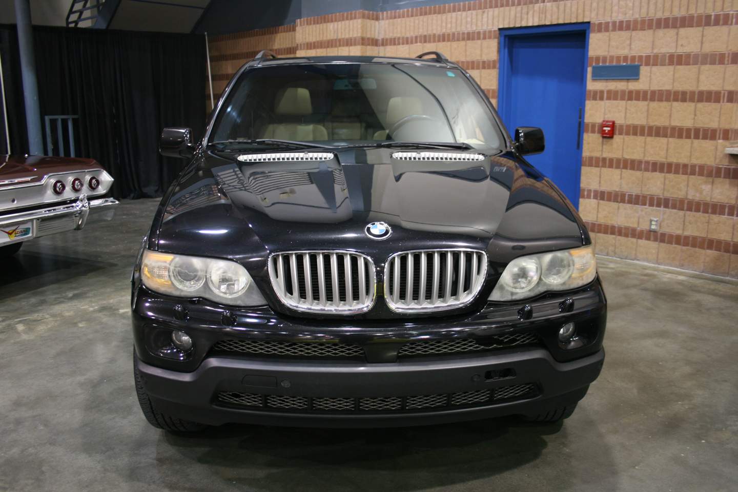 0th Image of a 2005 BMW X5 4.4I