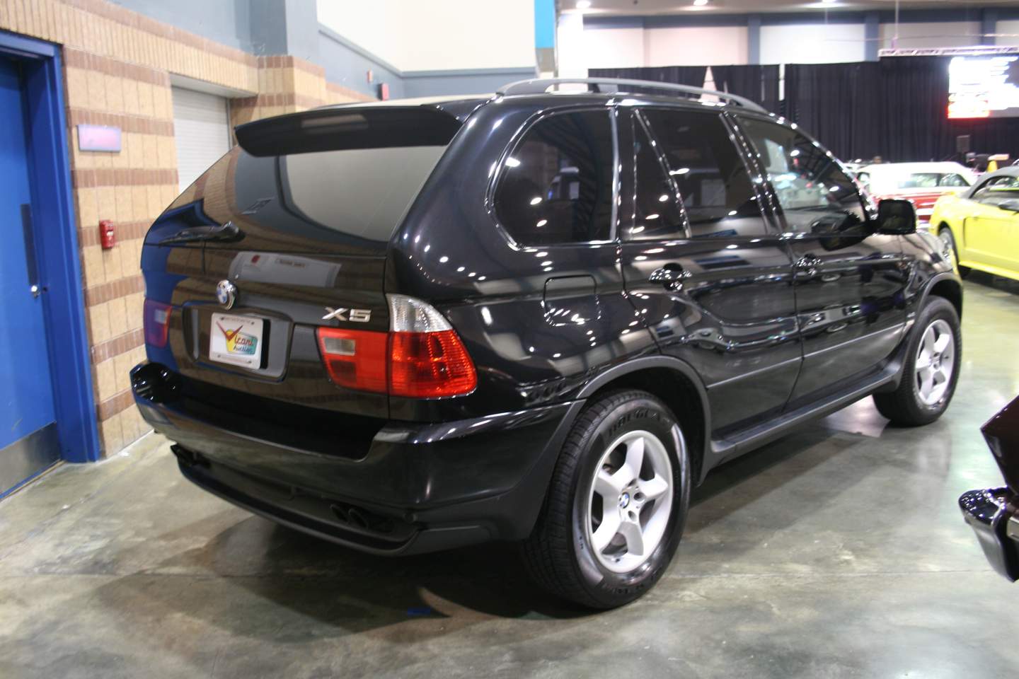 8th Image of a 2005 BMW X5 4.4I