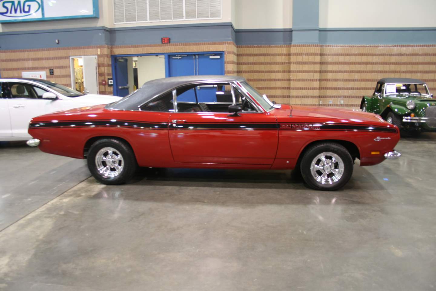 2nd Image of a 1969 PLYMOUTH BARRACUDA