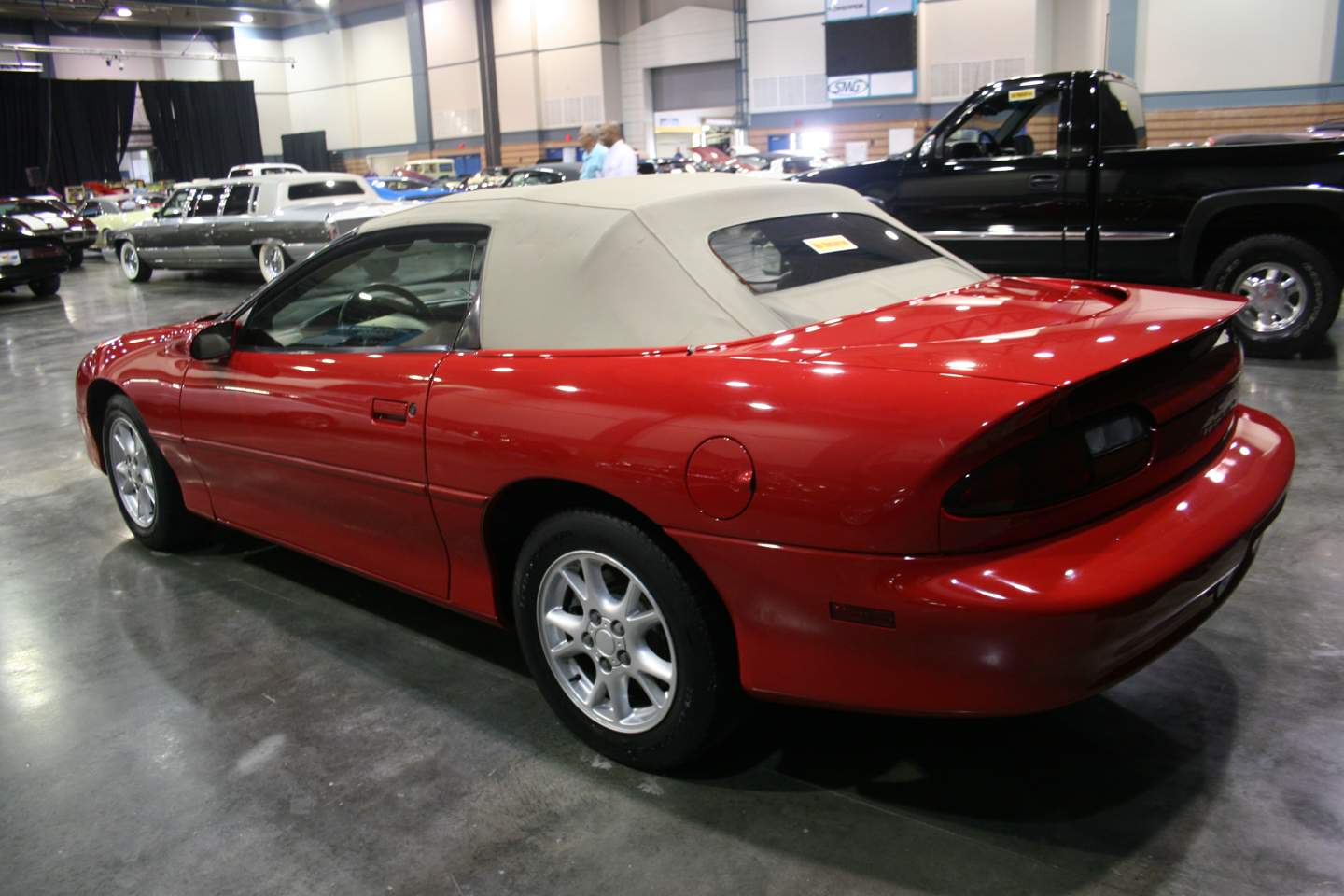 3rd Image of a 2002 CHEVROLET CAMARO