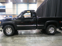 Image 3 of 11 of a 2001 GMC SIERRA 1500