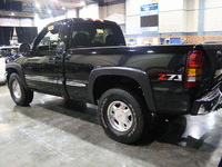 Image 4 of 11 of a 2001 GMC SIERRA 1500