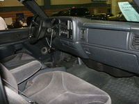 Image 8 of 11 of a 2001 GMC SIERRA 1500
