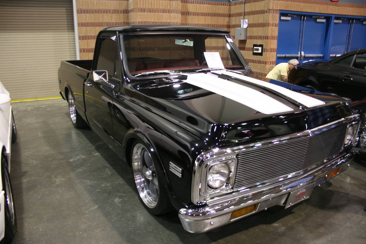 3rd Image of a 1972 CHEVROLET C10