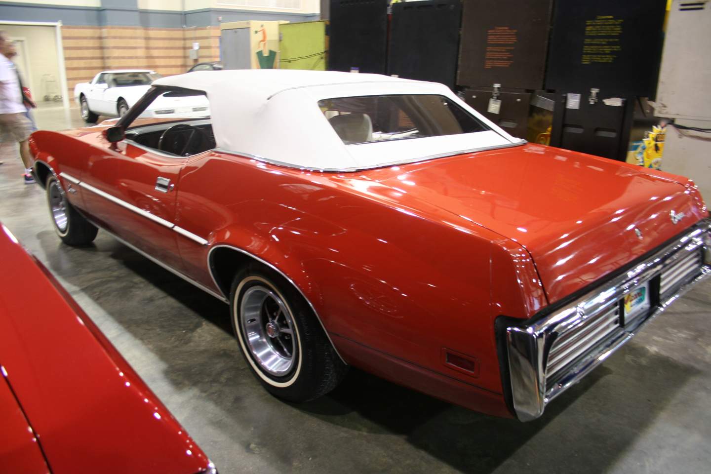4th Image of a 1972 MERCURY COUGAR