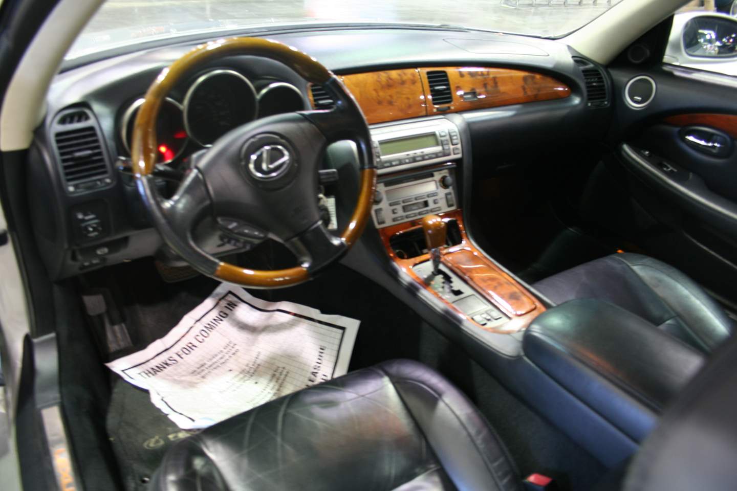 4th Image of a 2002 LEXUS SC 430