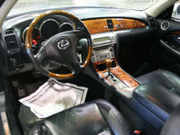 Image 5 of 11 of a 2002 LEXUS SC 430