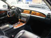 Image 7 of 11 of a 2002 LEXUS SC 430