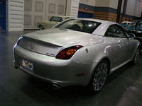 Image 10 of 11 of a 2002 LEXUS SC 430