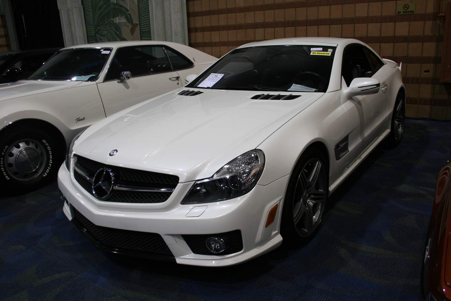 1st Image of a 2011 MERCEDES-BENZ SL-CLASS SL63 AMG