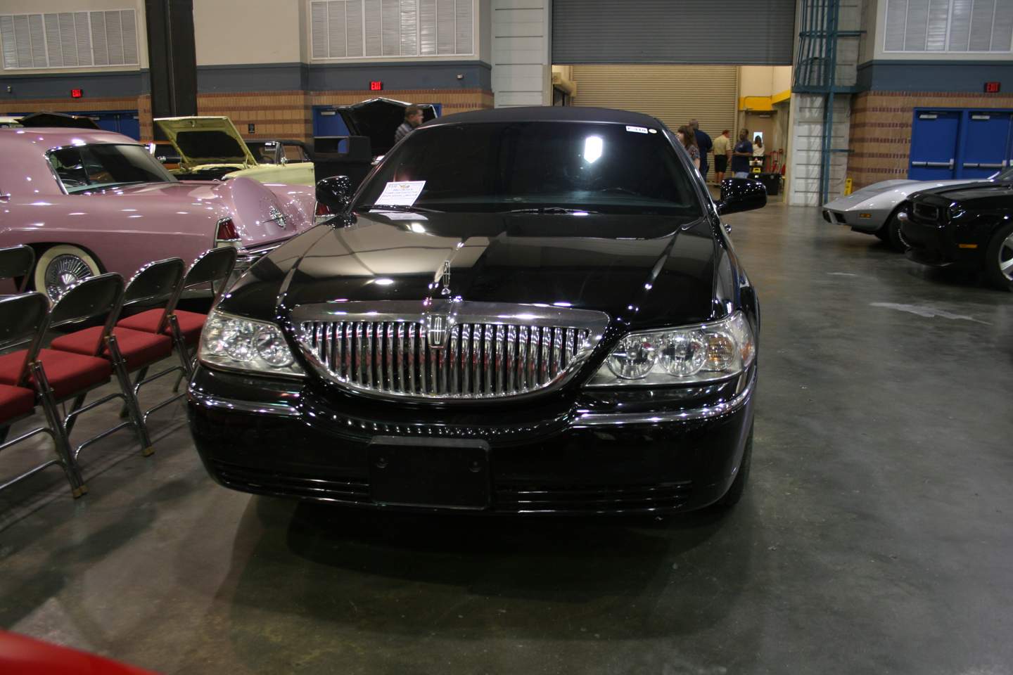 0th Image of a 2003 LINCOLN TOWN CAR EXECUTIVE