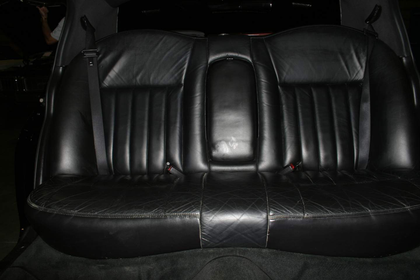 8th Image of a 2003 LINCOLN TOWN CAR EXECUTIVE