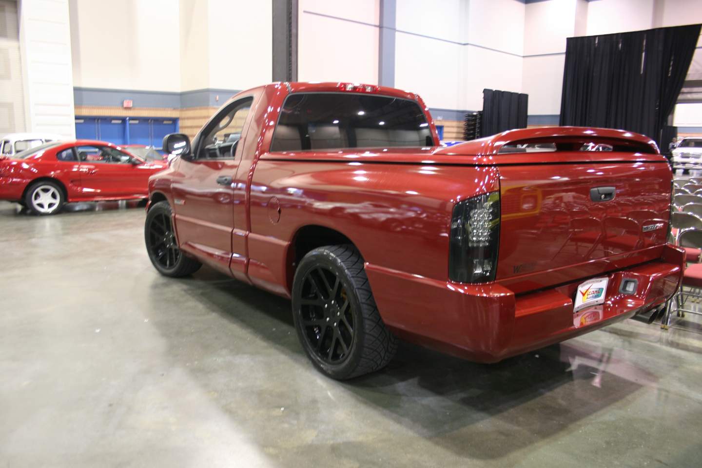 7th Image of a 2006 DODGE RAM PICKUP 1500 SRT-10