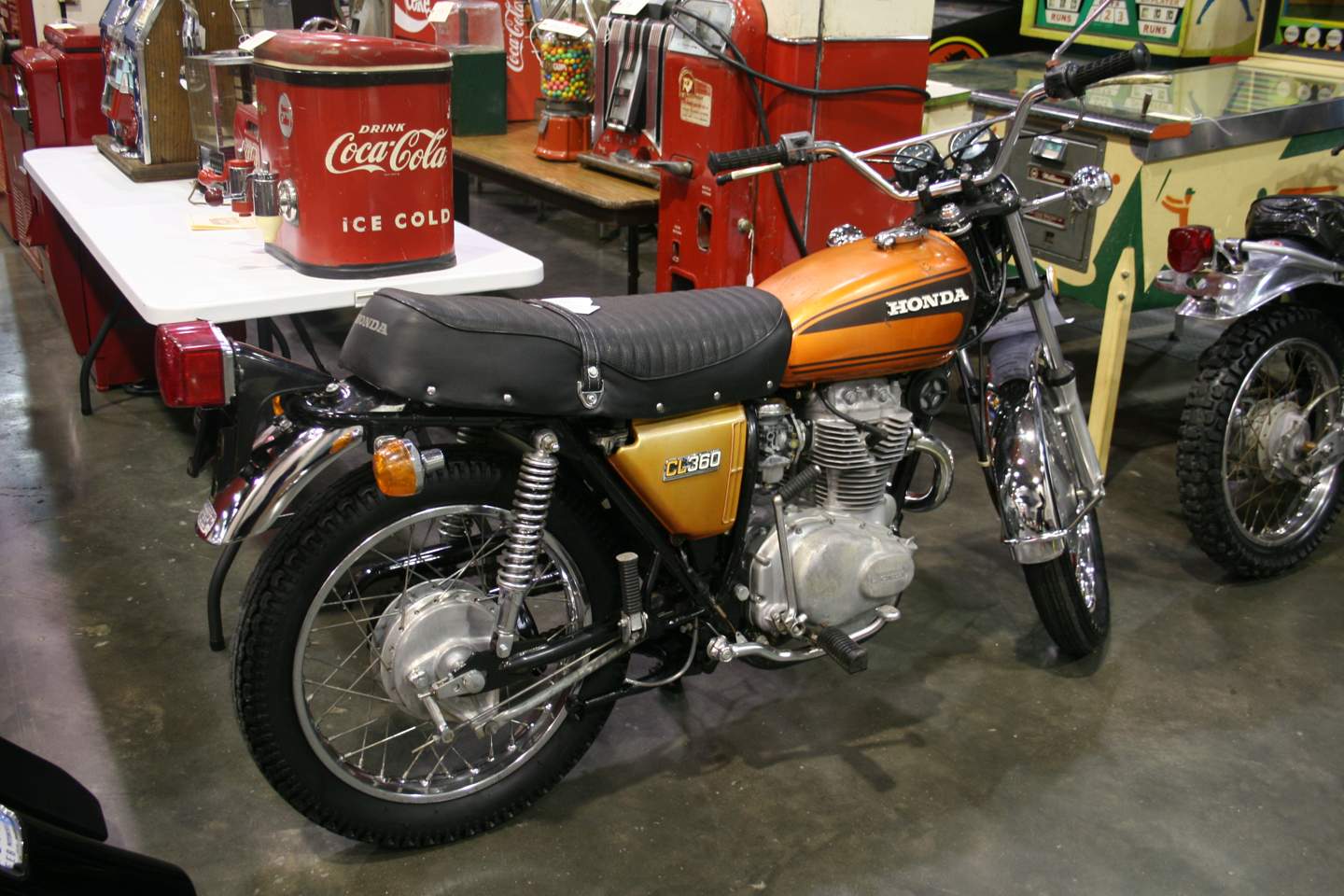 1st Image of a 1974 HONDA CL360