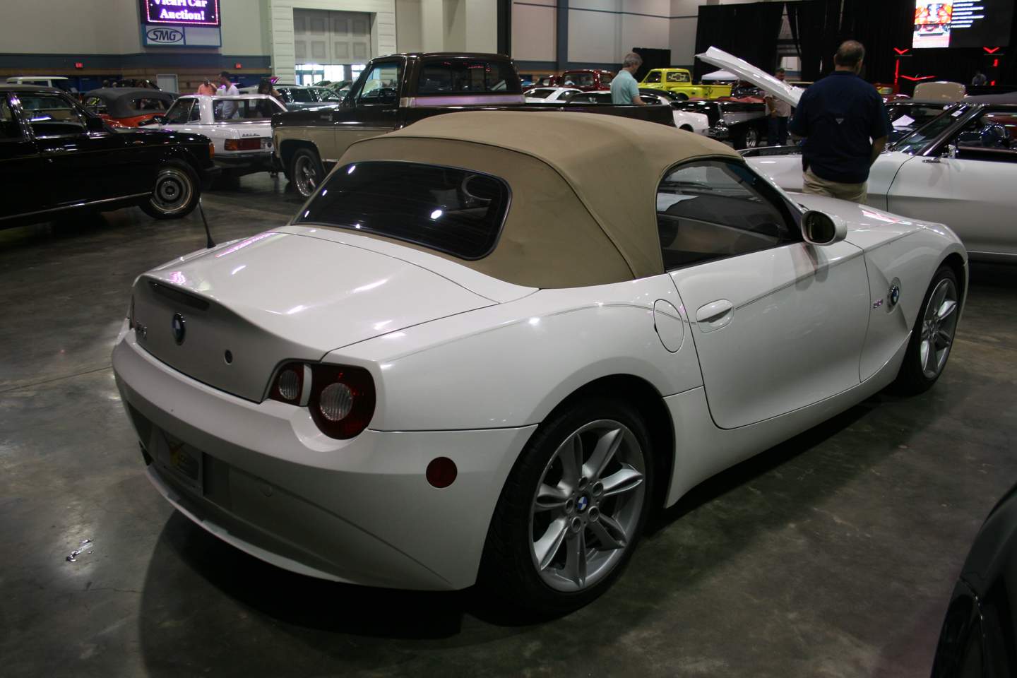 5th Image of a 2005 BMW Z4 3.0I