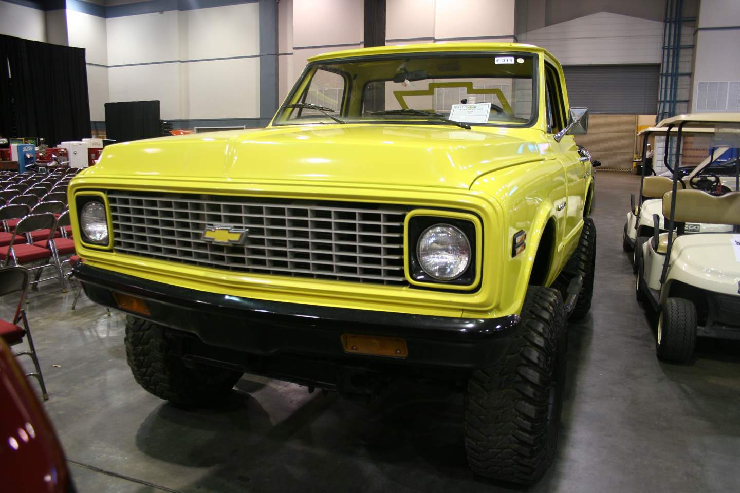 2nd Image of a 1972 CHEVROLET C10