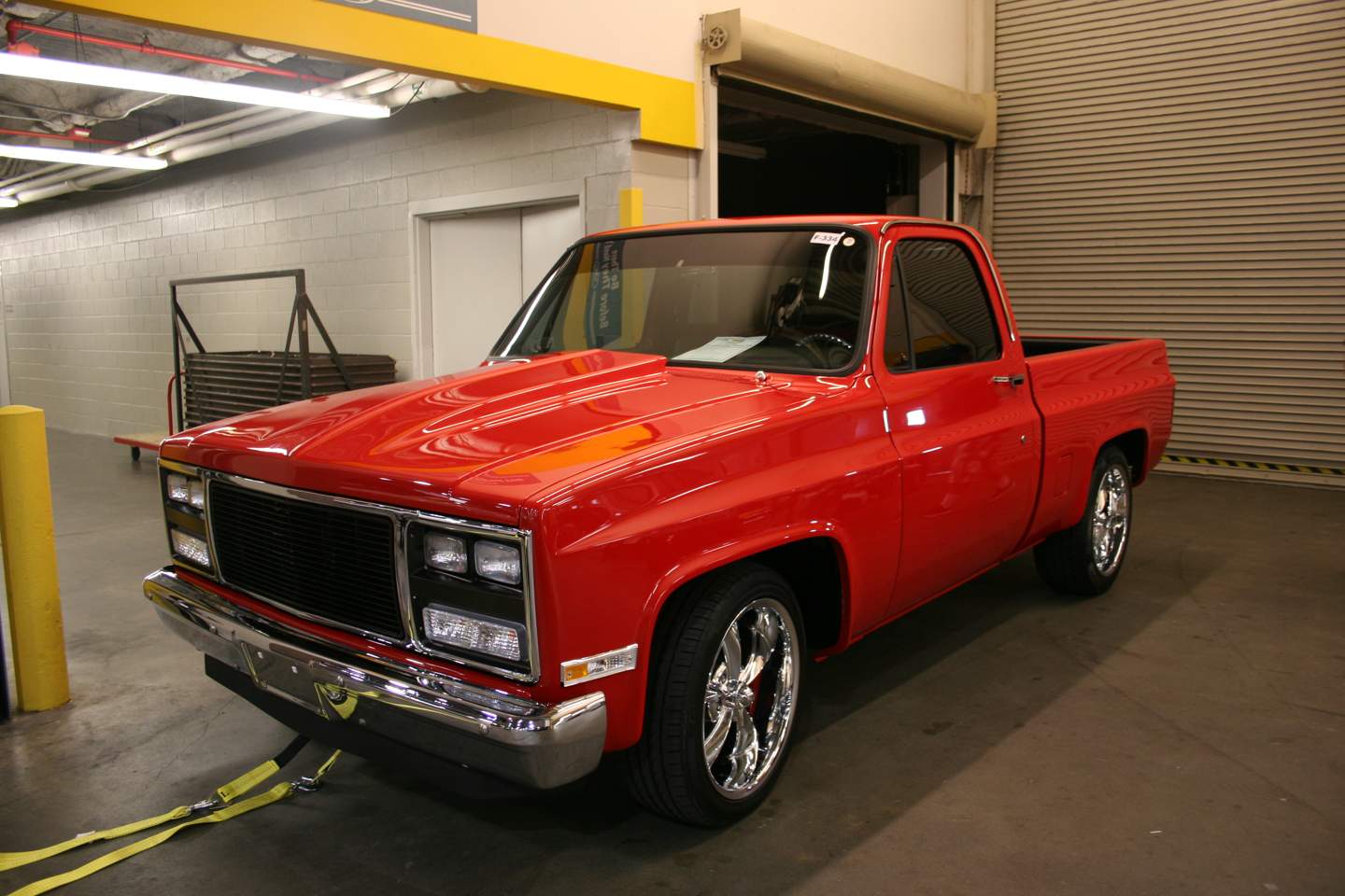 3rd Image of a 1984 GMC C1500