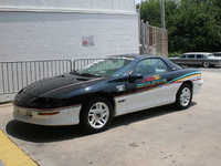 Image 4 of 10 of a 1993 CHEVROLET CAMARO Z28