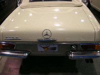 Image 7 of 9 of a 1970 MERCEDES 280SL PAGODA W113