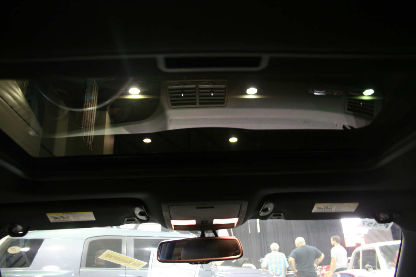 8th Image of a 2009 DODGE CHALLENGER SRT-8