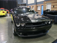 Image 3 of 15 of a 2009 DODGE CHALLENGER SRT-8