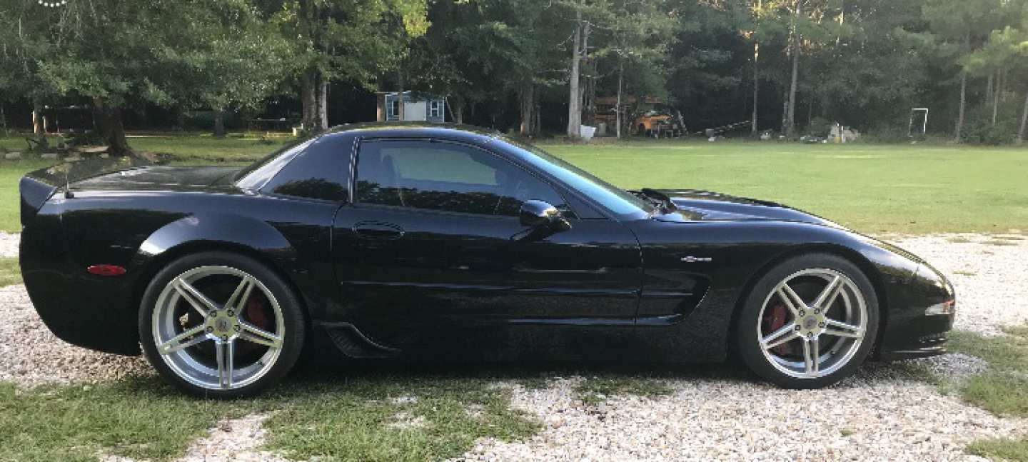 0th Image of a 2001 CHEVROLET CORVETTE Z06