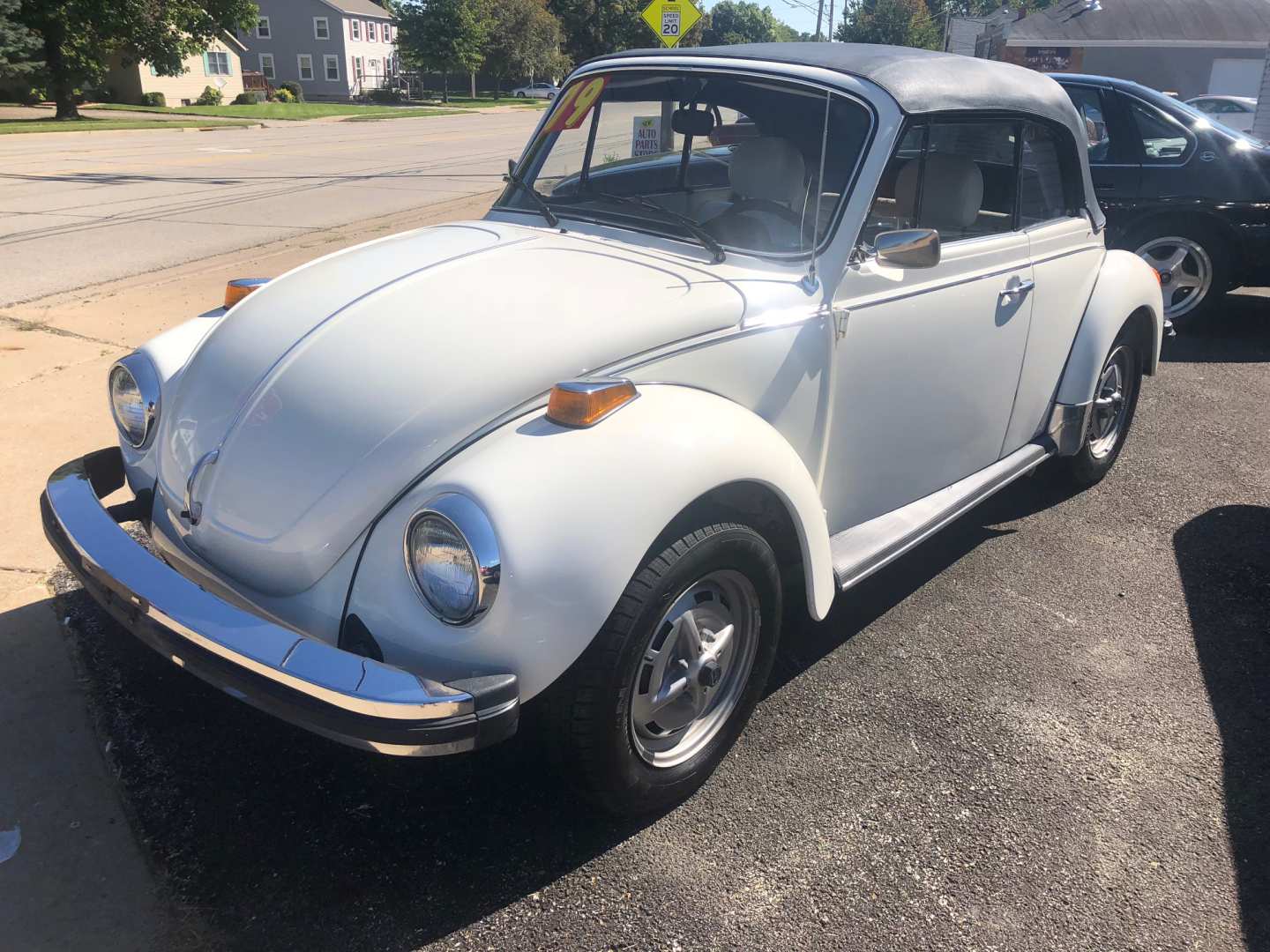 2nd Image of a 1979 VOLKSWAGEN SUPER BEETLE