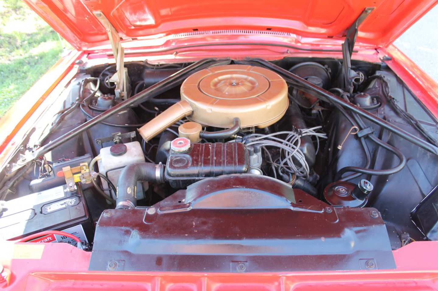 12th Image of a 1964 FORD THUNDERBIRD