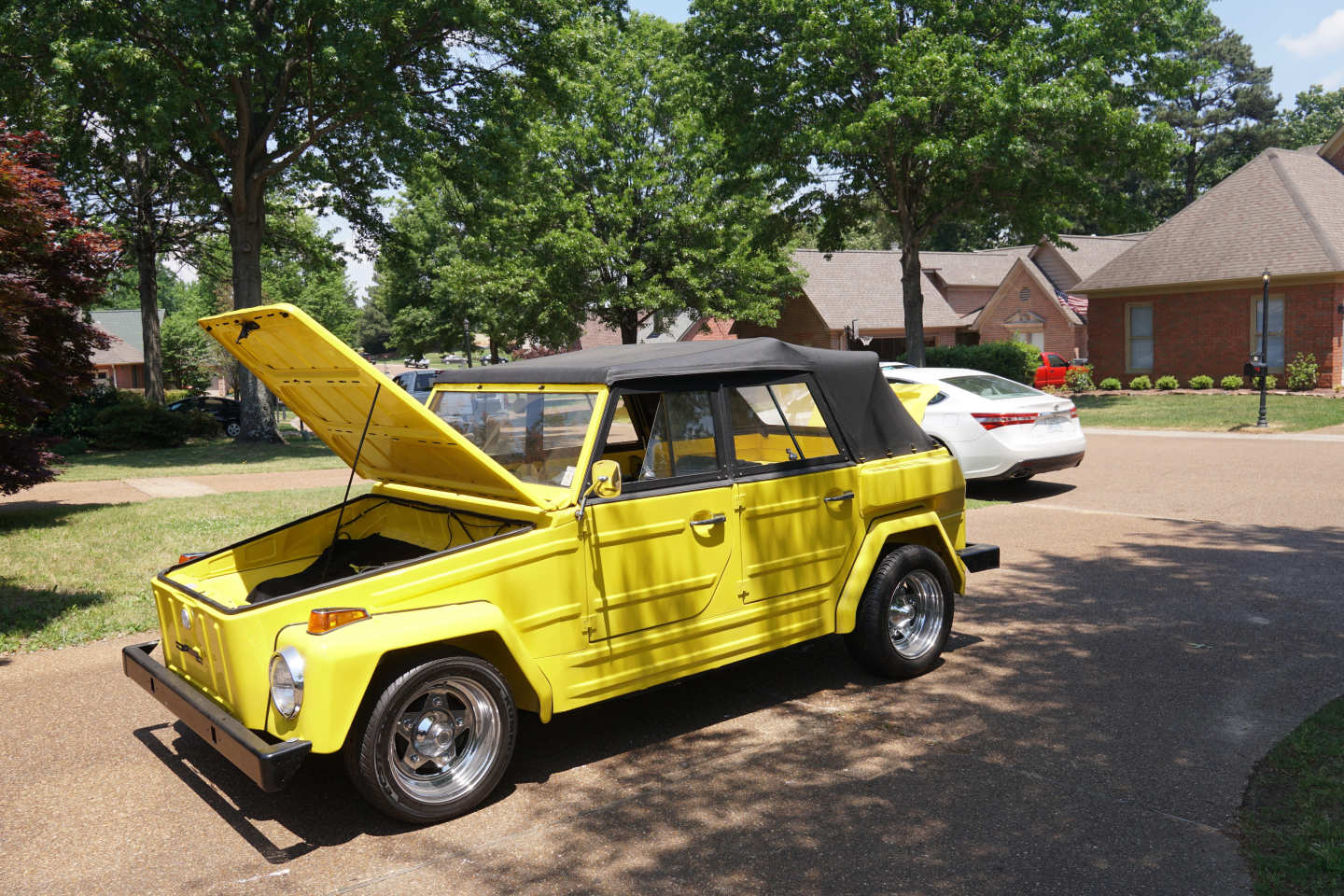 1st Image of a 1974 VOLKSWAGEN THING