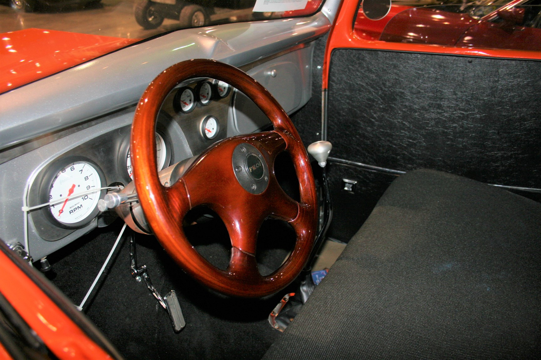 2nd Image of a 1937 FORD PICK UP