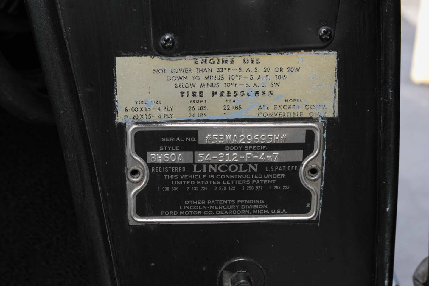 5th Image of a 1953 LINCOLN CAPRI