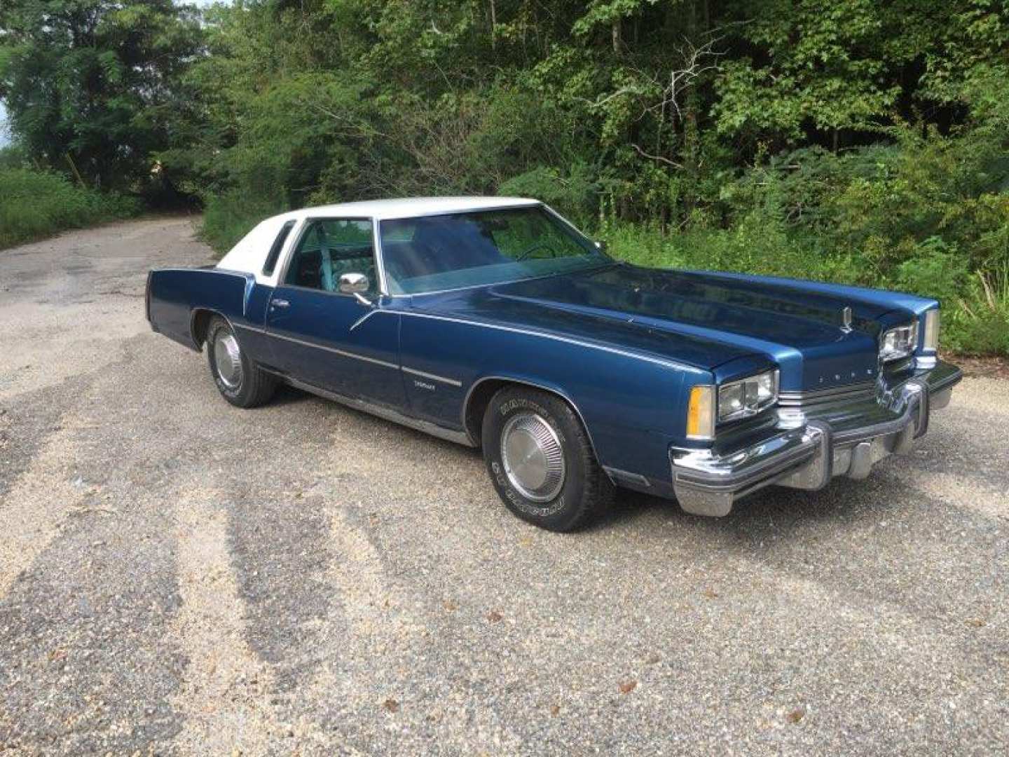 0th Image of a 1976 OLDSMOBILE TORANDO