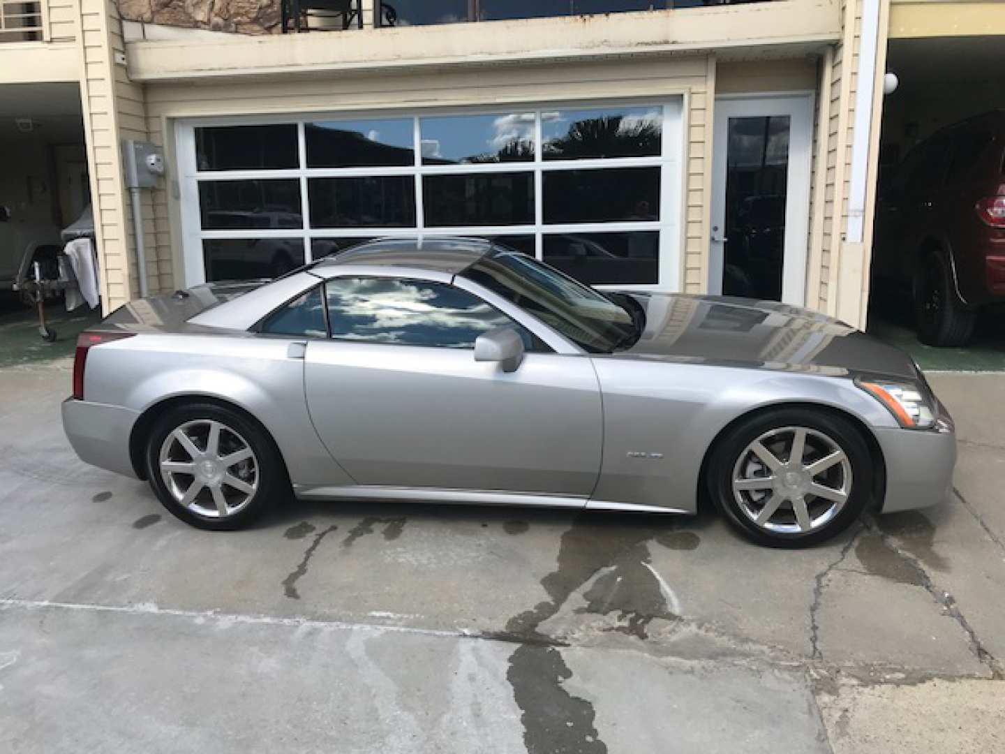 7th Image of a 2004 CADILLAC XLR ROADSTER
