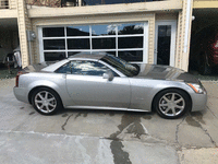 Image 8 of 9 of a 2004 CADILLAC XLR ROADSTER