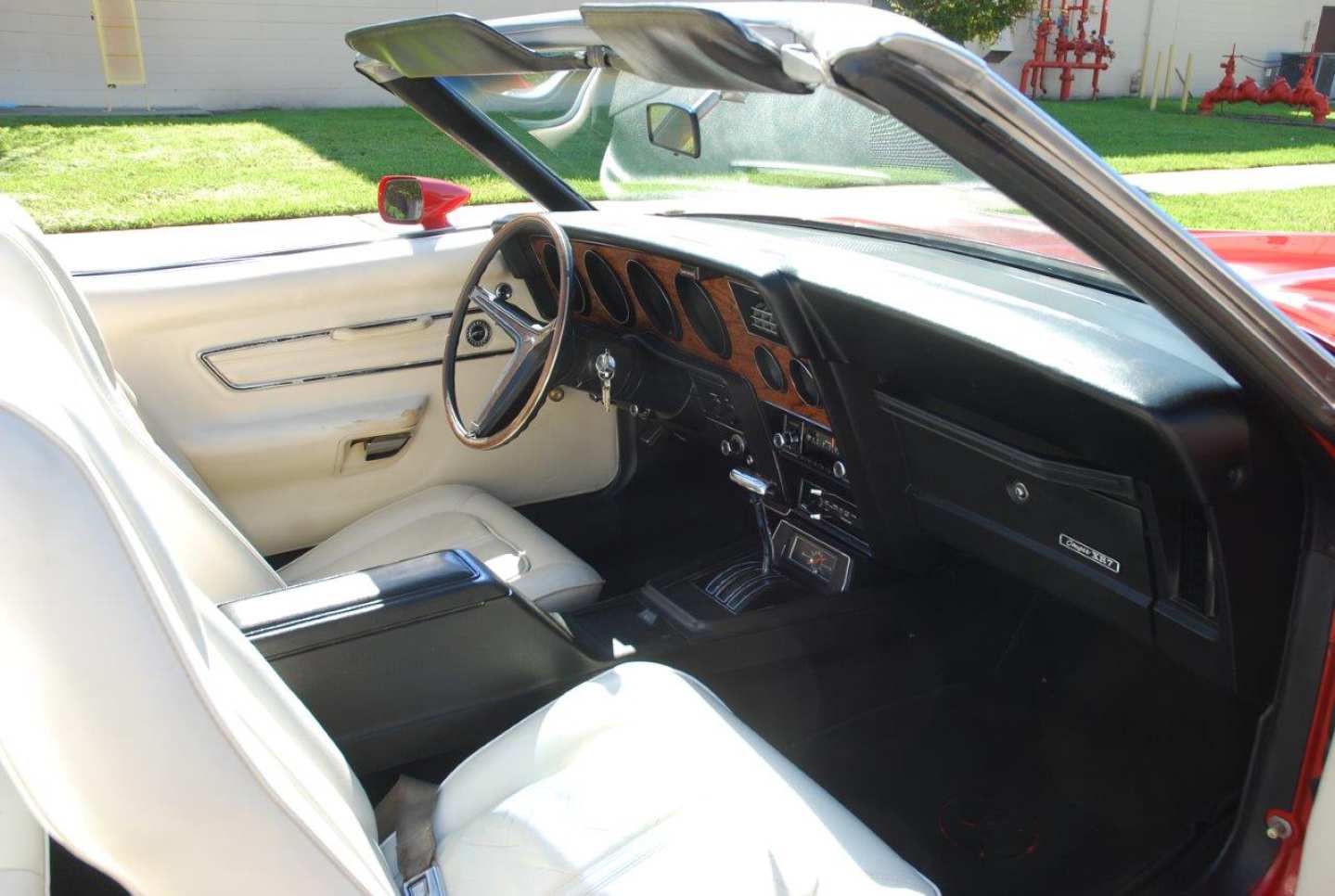 4th Image of a 1972 MERCURY COUGAR