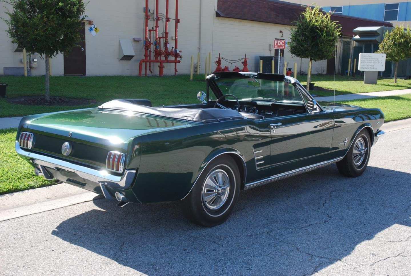 1st Image of a 1966 FORD MUSTANG