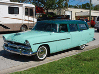 Image 3 of 11 of a 1956 PLYMOUTH SUBURAN