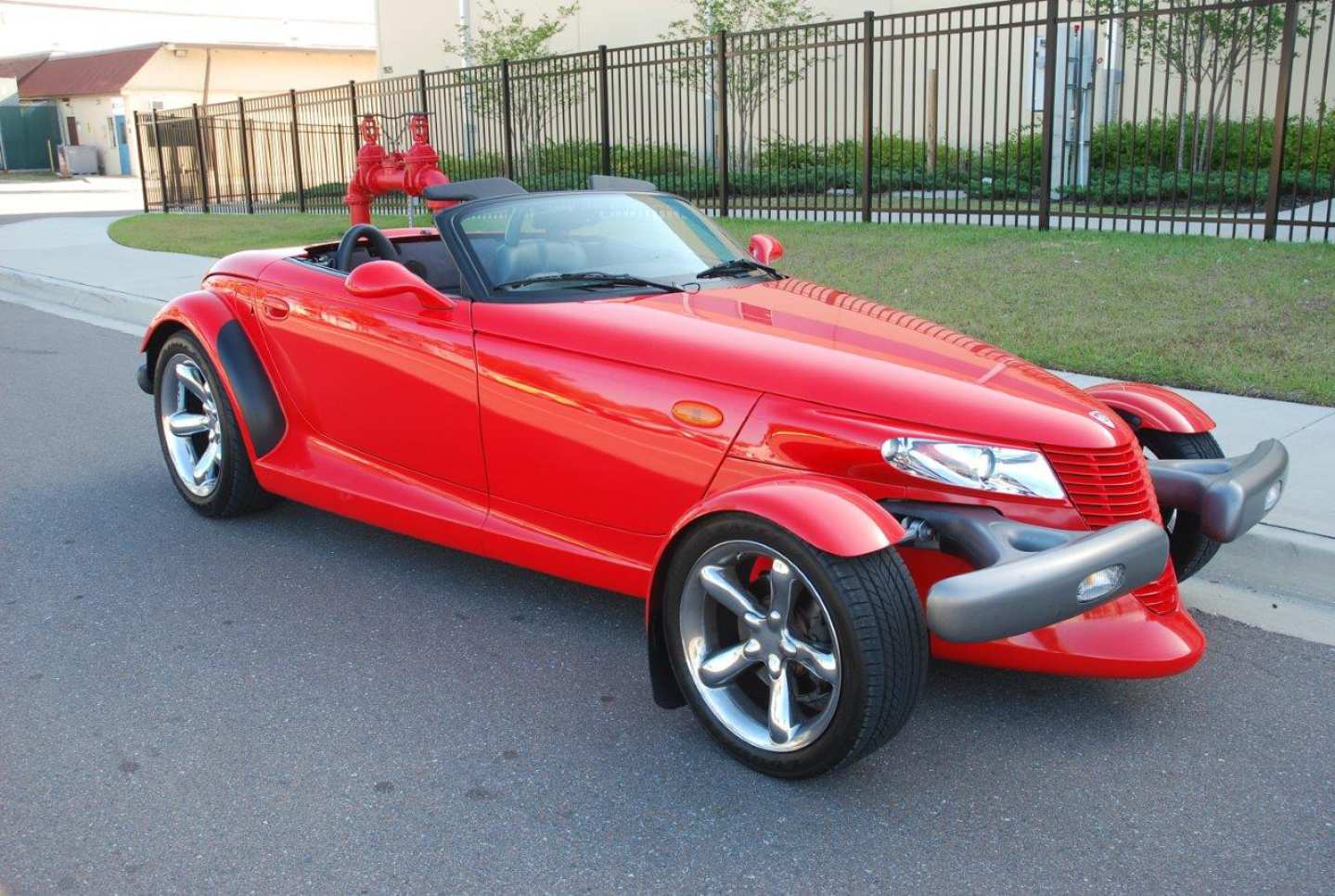 2nd Image of a 1999 PLYMOUTH PROWLER