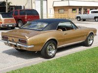 Image 5 of 12 of a 1967 CHEVROLET CAMARO RS