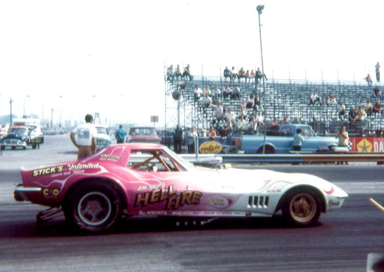 3rd Image of a 1969 CHEVROLET CORVETTE