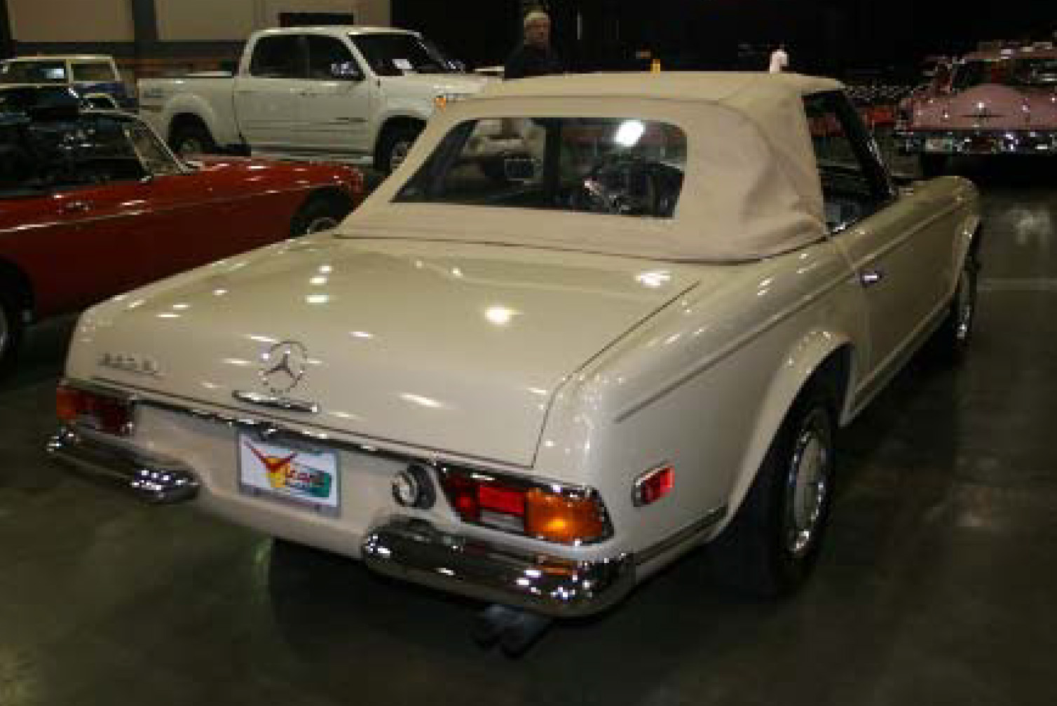 11th Image of a 1970 MERCEDES 280 SL PAGODA W113