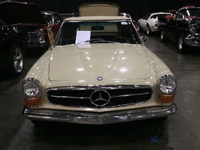 Image 6 of 13 of a 1970 MERCEDES 280 SL PAGODA W113