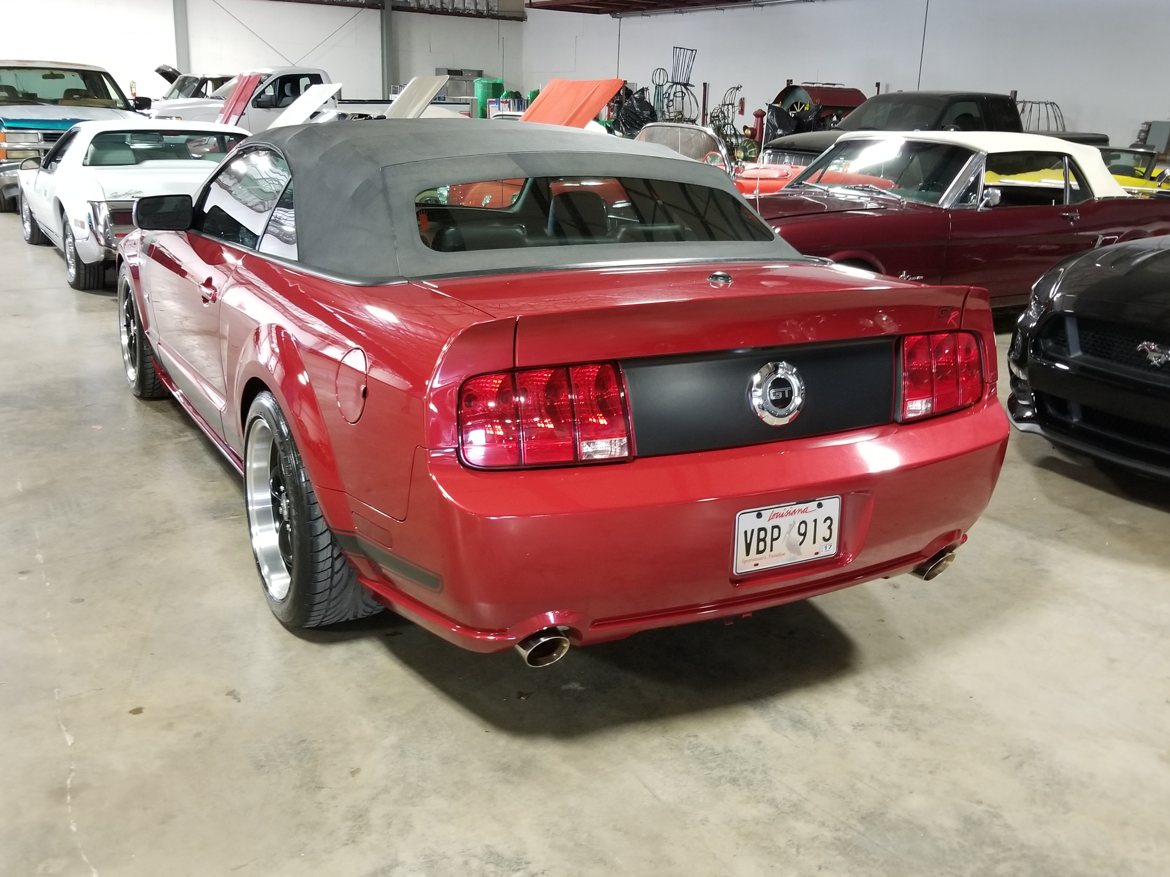 2nd Image of a 2008 FORD MUSTANG GTR