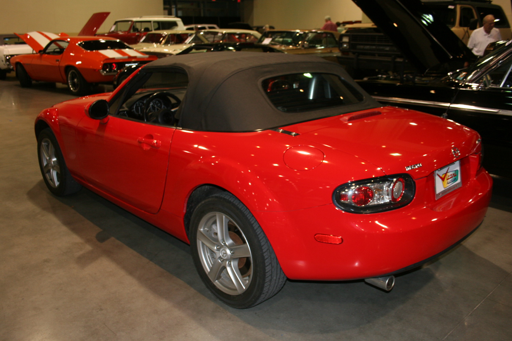 7th Image of a 2006 MAZDA MIATA