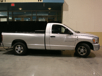 Image 4 of 15 of a 2006 DODGE RAM PICKUP 2500