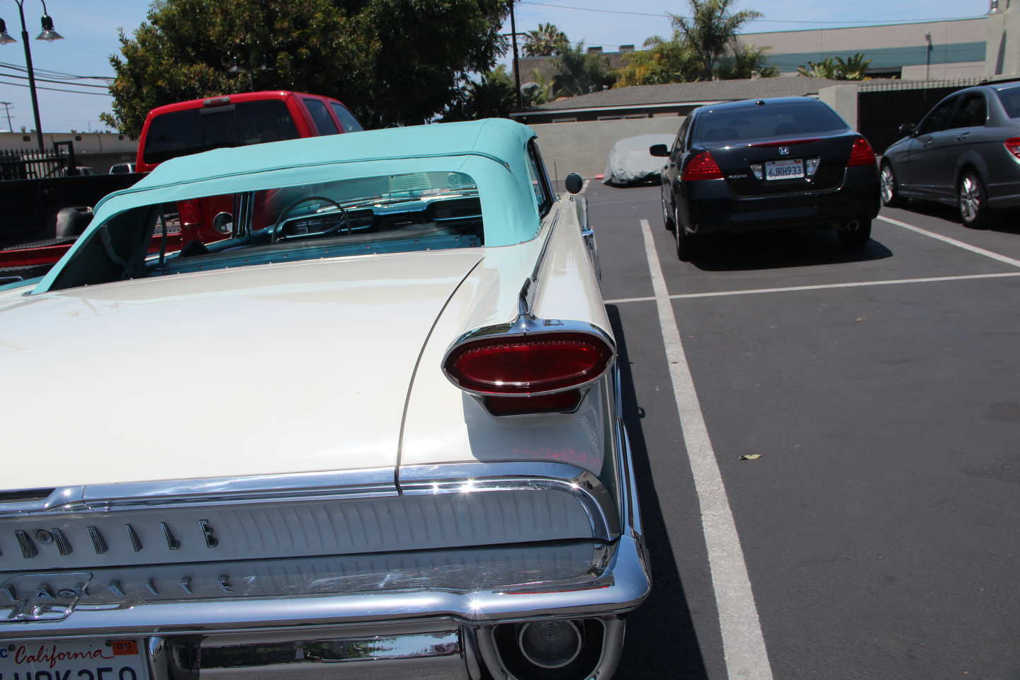 6th Image of a 1959 OLDSMOBILE SUPER 88