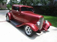 Image 4 of 14 of a 1932 FORD 3 WINDOW