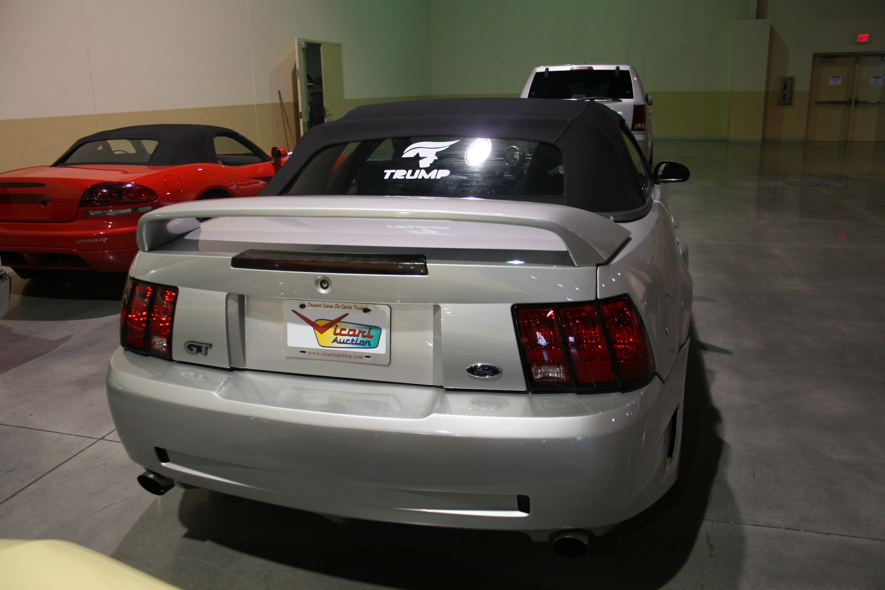 7th Image of a 2000 FORD MUSTANG GT
