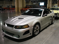 Image 2 of 8 of a 2000 FORD MUSTANG GT