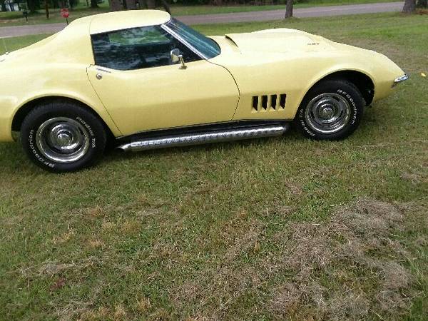 1st Image of a 1968 CHEVROLET CORVETTE